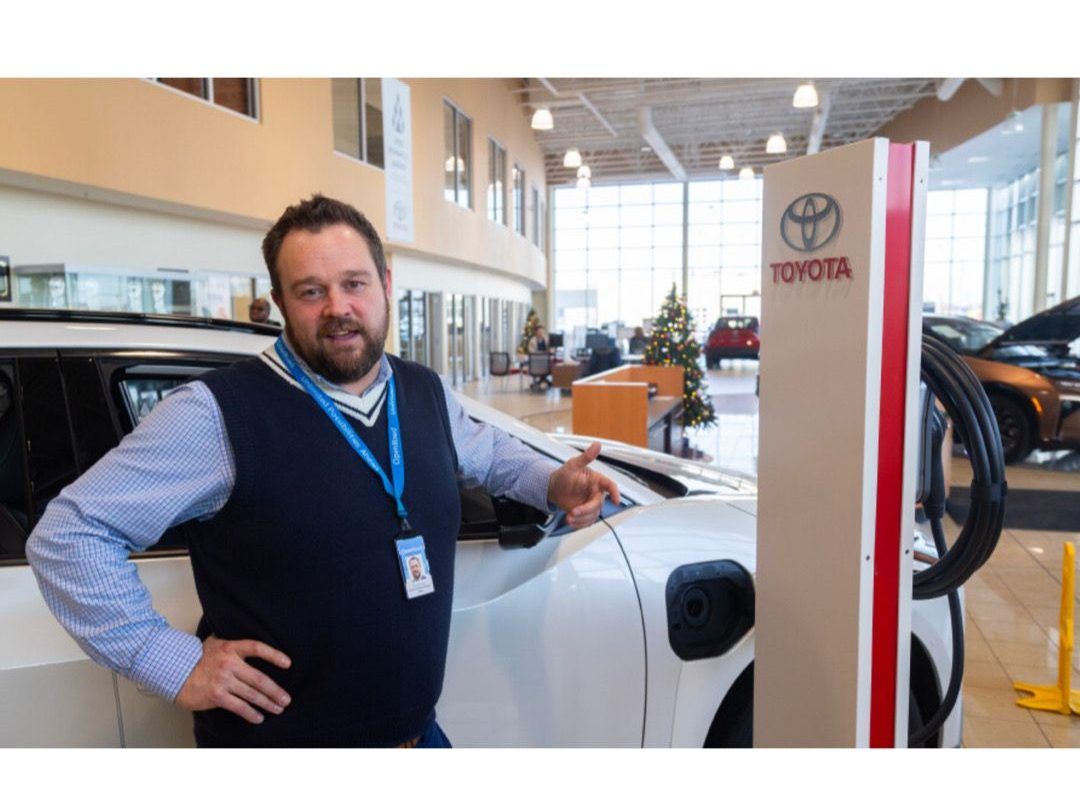 Auto belt anxiety: Optimism on the dealer lot, despite industry tumult