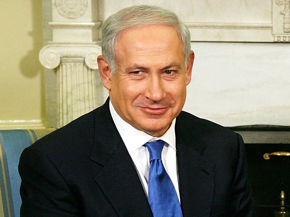 Dyer: Netanyahu suckers Trump for his political gain