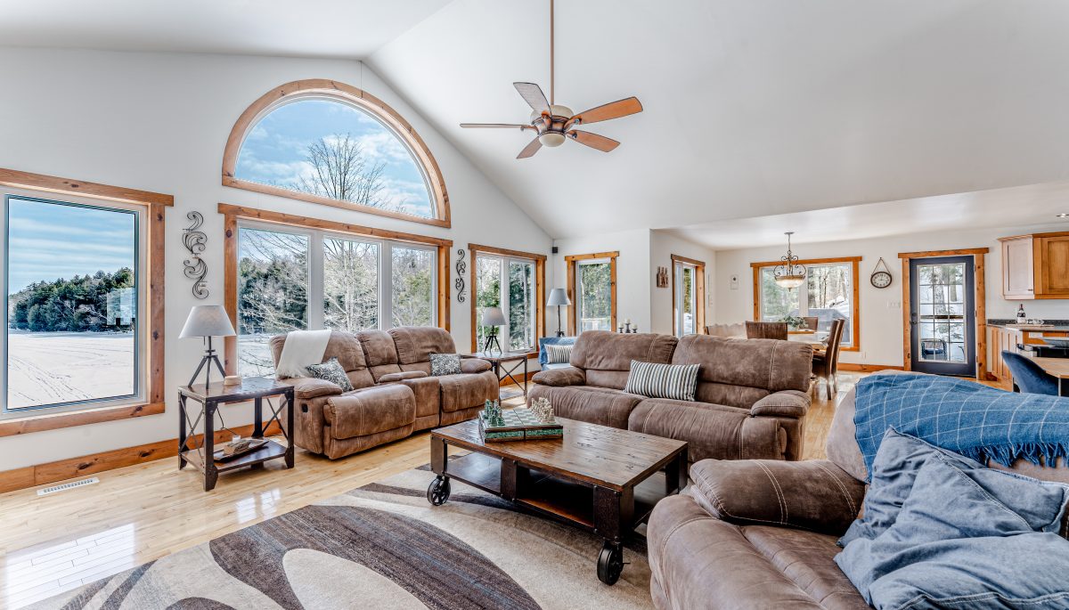 $899K for a McKellar Lake cottage with a conversation pit and a lake-facing sun room