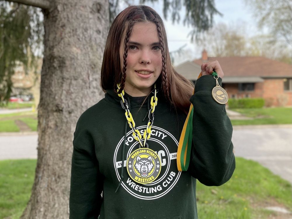 Grade 8 wrestler overcomes rare condition to win gold