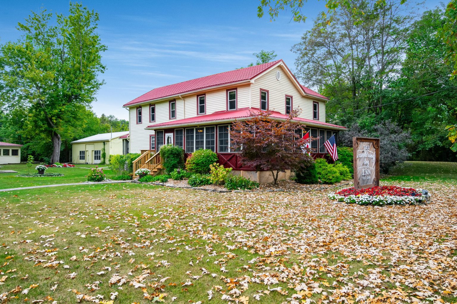 Listing of the Week: You could own this inn and two acres of land on Pelee Island, Ont., for $1.45 million