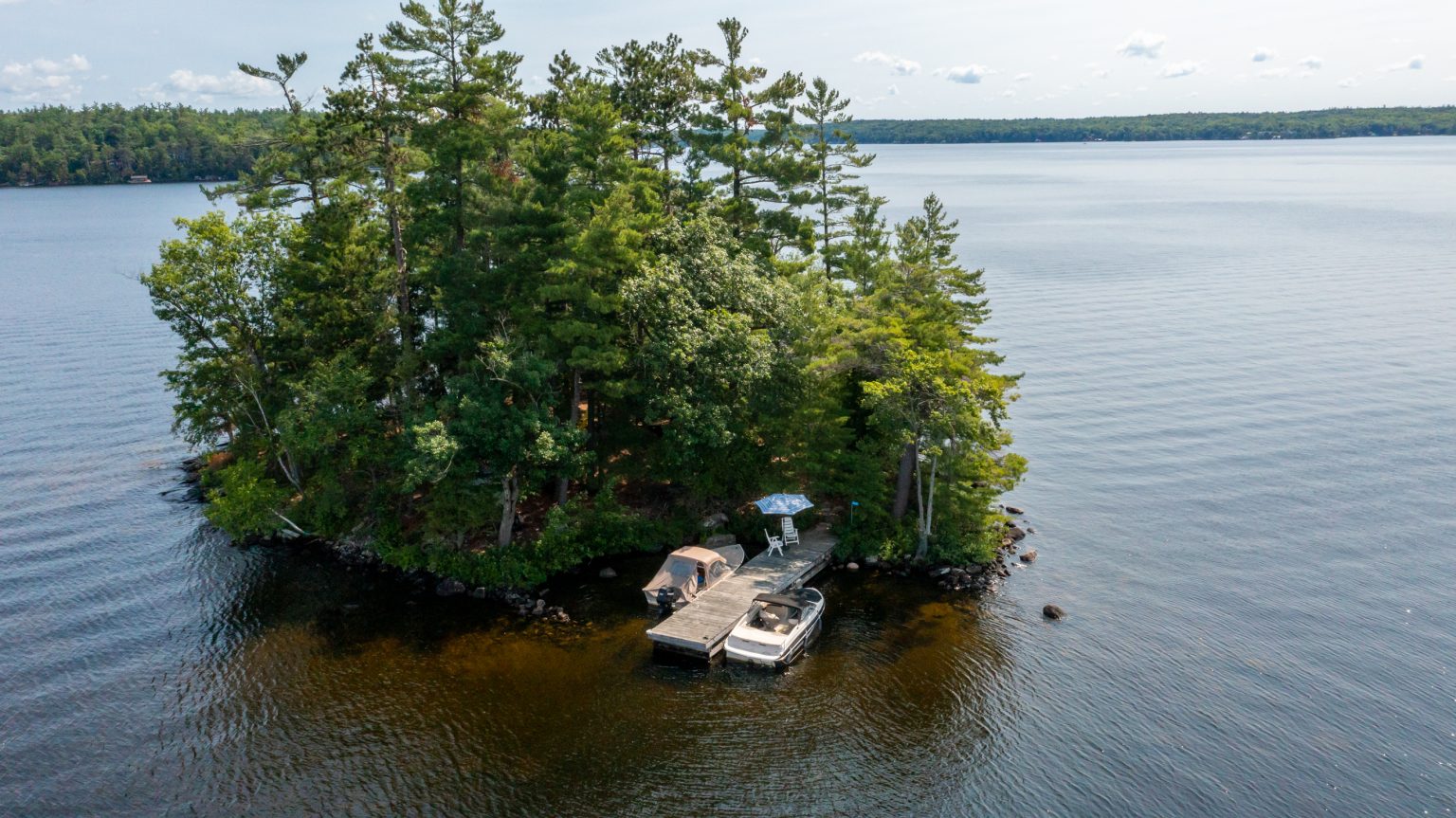 $1.19 million for a fully furnished private island on Lake Muskoka with a boat