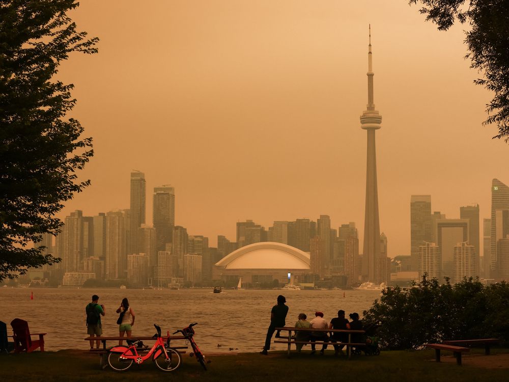 Doug Ford vows to spare no expense in Ontario wildfire fight