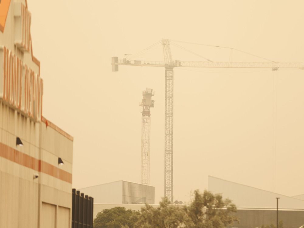 Wildfire smoke prompts London to cancel outdoor recreation programs