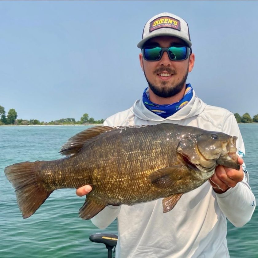 Black bass in Great Lakes can live more than 10 years, study finds