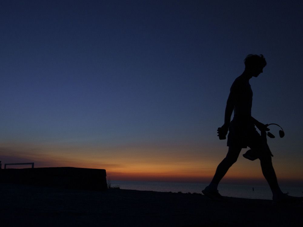 Hot Stuff: Why people keep coming back for Lake Huron sunsets