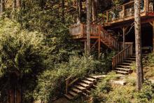 5 pro tips for building stairs down to the lake