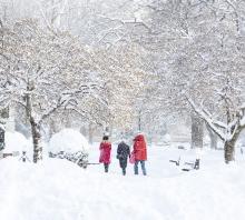 Dreaming of a white Christmas? Rain, warmer weather may interfere